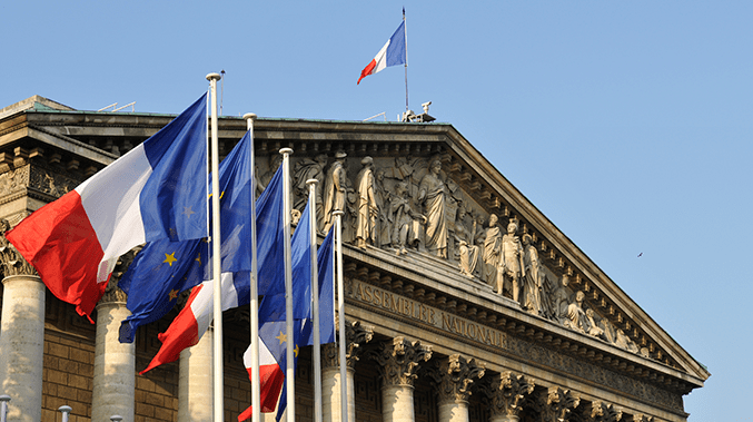 France : le RN et ses alliés largement en tête devant le camp présidentiel au premier tour des élections législatives