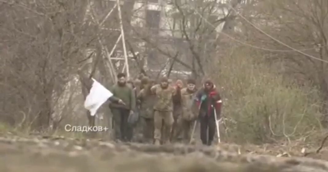 Marioupol et Donbass : Capture de plus de 1000 éléments des forces armées ukrainiennes