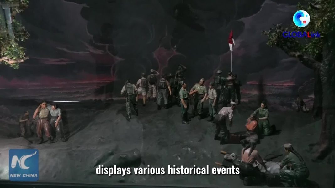 L’esprit de Bandung reste vivant : lutte contre les colons avec des lances en bambou