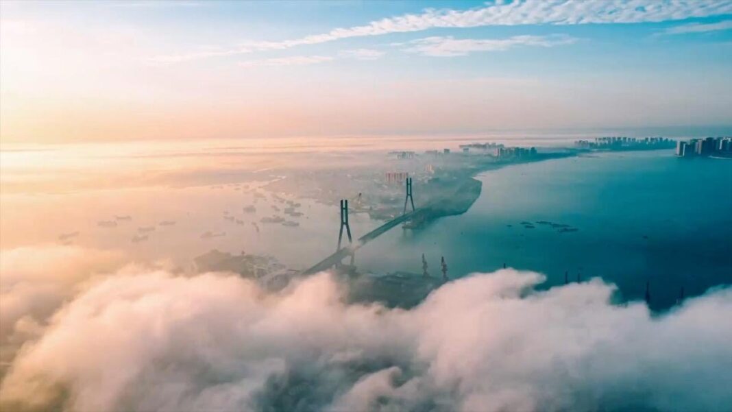 Xinhua think tank report highlights Chinese solutions to global challenges