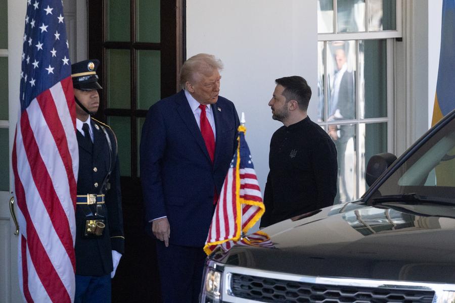 Les couleurs hégémoniques de Washington apparaissent à nouveau