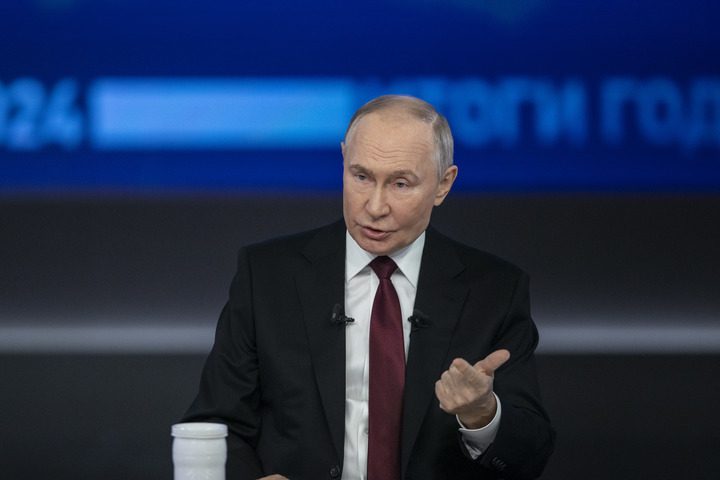 Poutine ratifie l’accord de sécurité avec le Bélarus