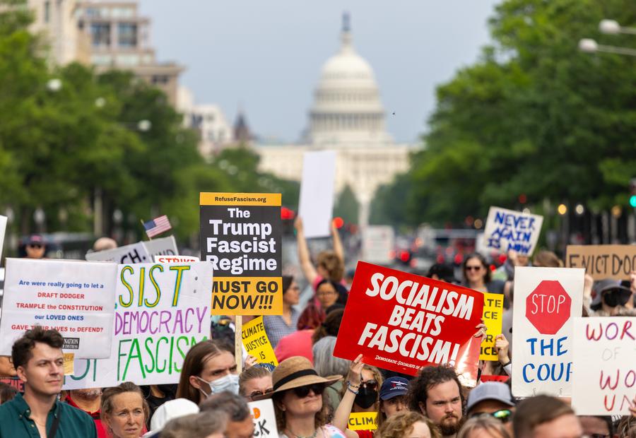 Les demandes de nationalité britannique aux Etats-Unis atteignent un niveau record