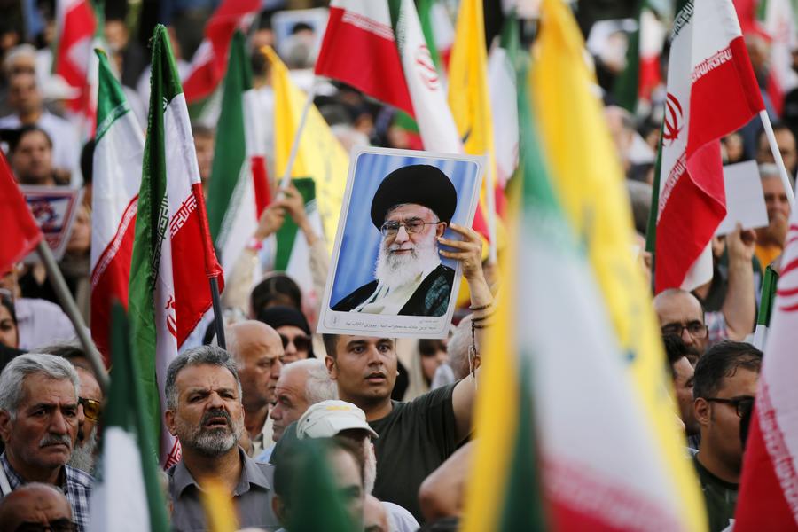 Célébrations à Téhéran après le cessez-le-feu entre l’Iran et Israël