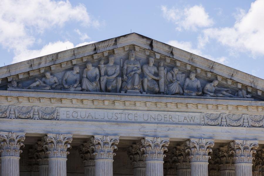 Etats-Unis : échec de la tentative de l’administration Trump de lever l’interdiction d’un licenciement de masse du ministère de l’Education