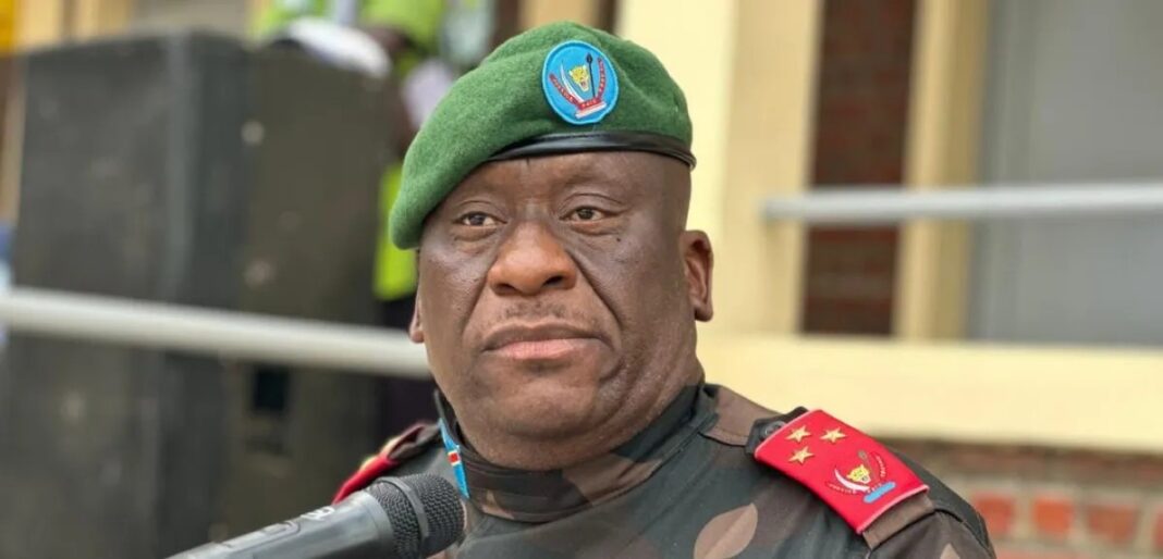 Guerre en RD Congo : Le Général Alain Bolodjwa soucieux des militaires qui ne mangent pas au front trois fois par jour