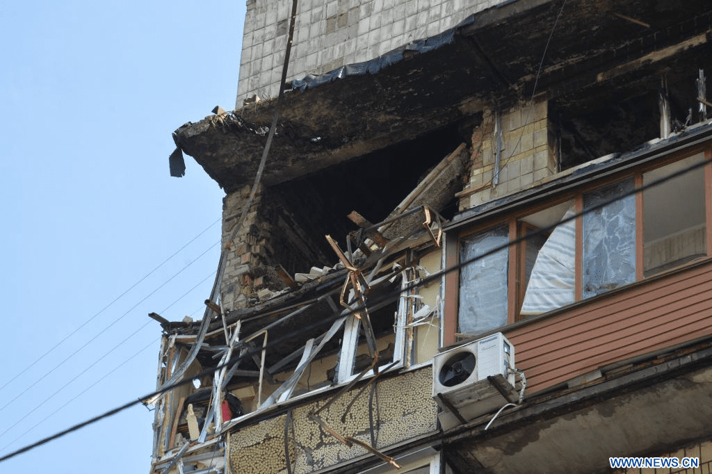 Une frappe russe sur Kiev fait 2 morts et 16 blessés