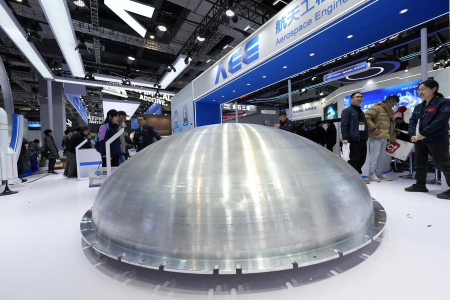 Roundtable) Xinhua Headlines: China speeds up sci-tech, industrial innovation integration to steer high-quality development