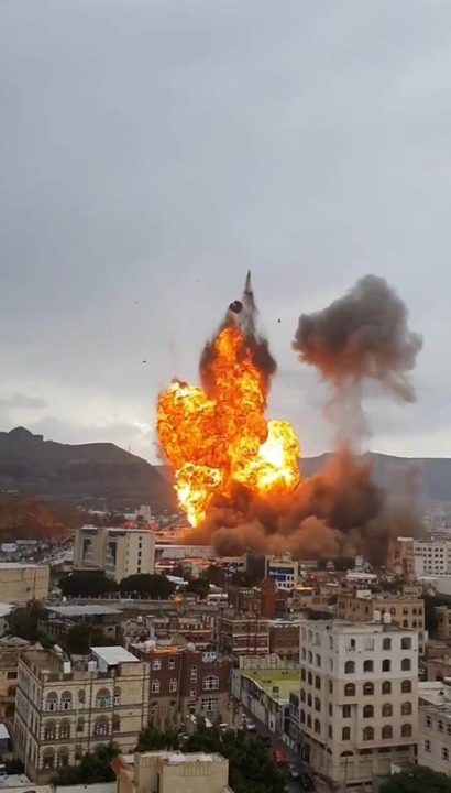 Le bilan des victimes des frappes aériennes israéliennes sur la capitale yéménite s’élève à 6 morts