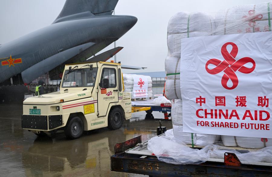Le Pakistan reçoit la première livraison d’aide humanitaire chinoise pour faire face aux inondations