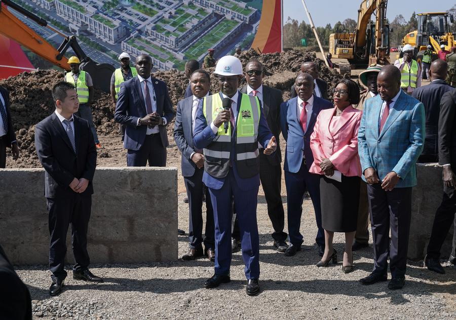 Kenya : cérémonie de pose de la première pierre du Centre international de commerce Chine-Kenya à Nairobi