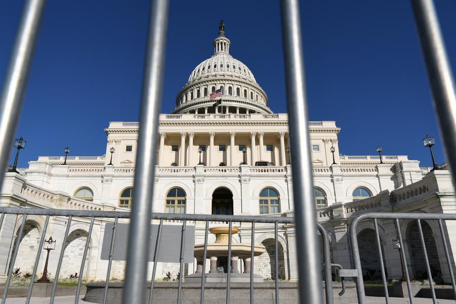 Malgré le « shutdown », Trump ordonne au Pentagone de payer les militaires
