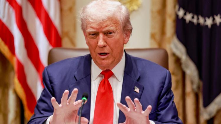 Trump menace d' »aller tuer » les membres du Hamas si les tueries se poursuivent à Gaza