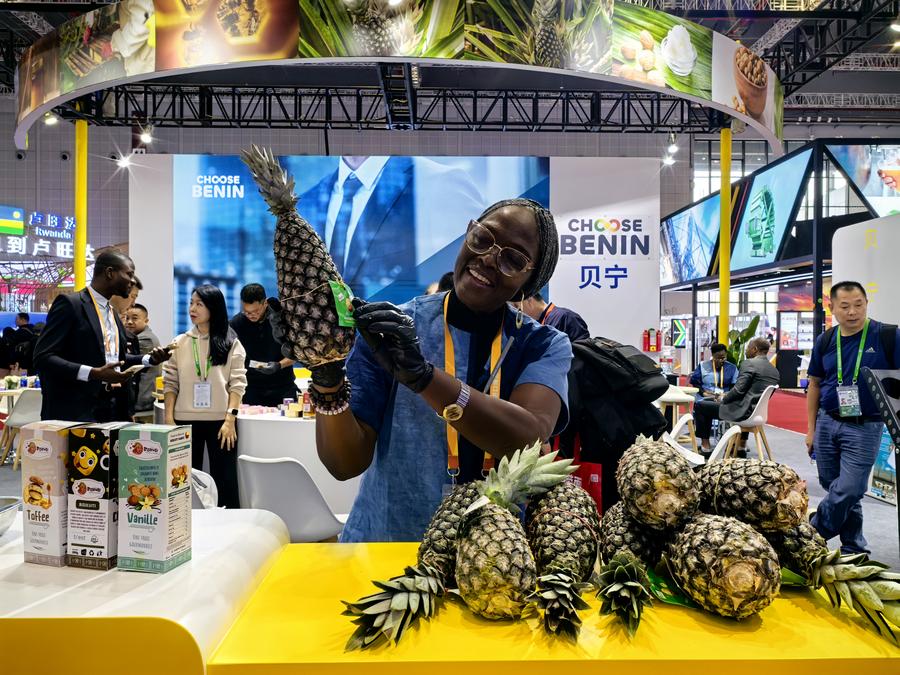 Arrivée de la première importation d’ananas béninois « pain de sucre » au Hunan