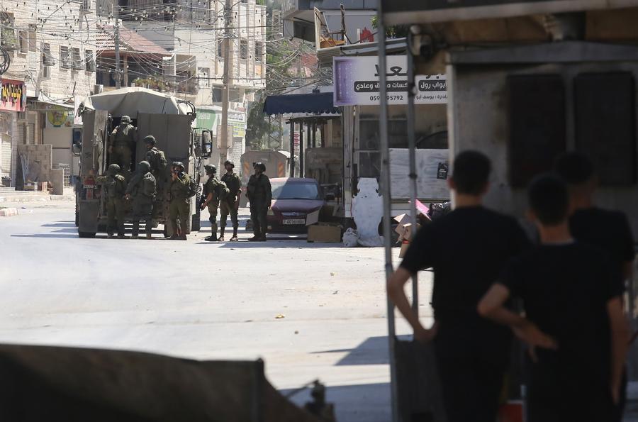 Israël ouvre une enquête sur les soldats accusés d’avoir tué des Palestiniens qui s’étaient rendus