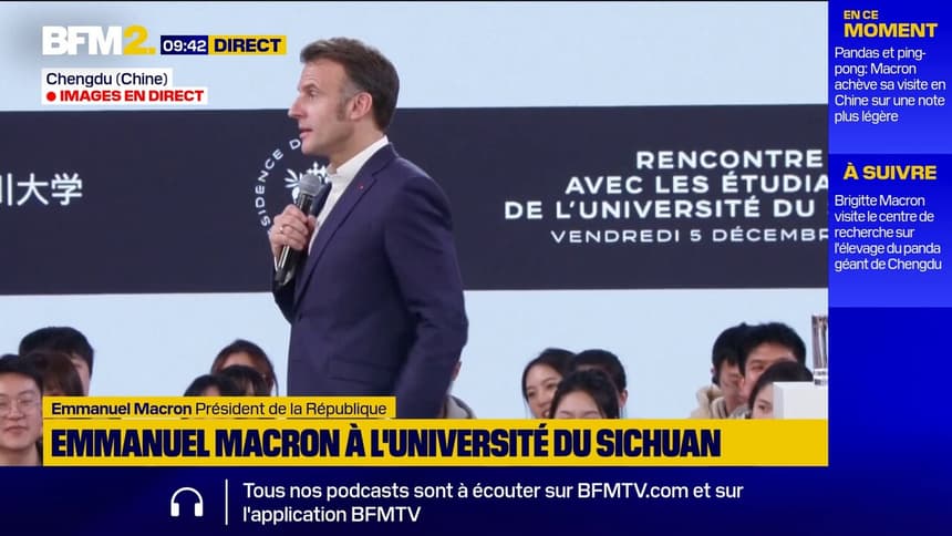 Le président français visite l’Université du Sichuan de la Chine