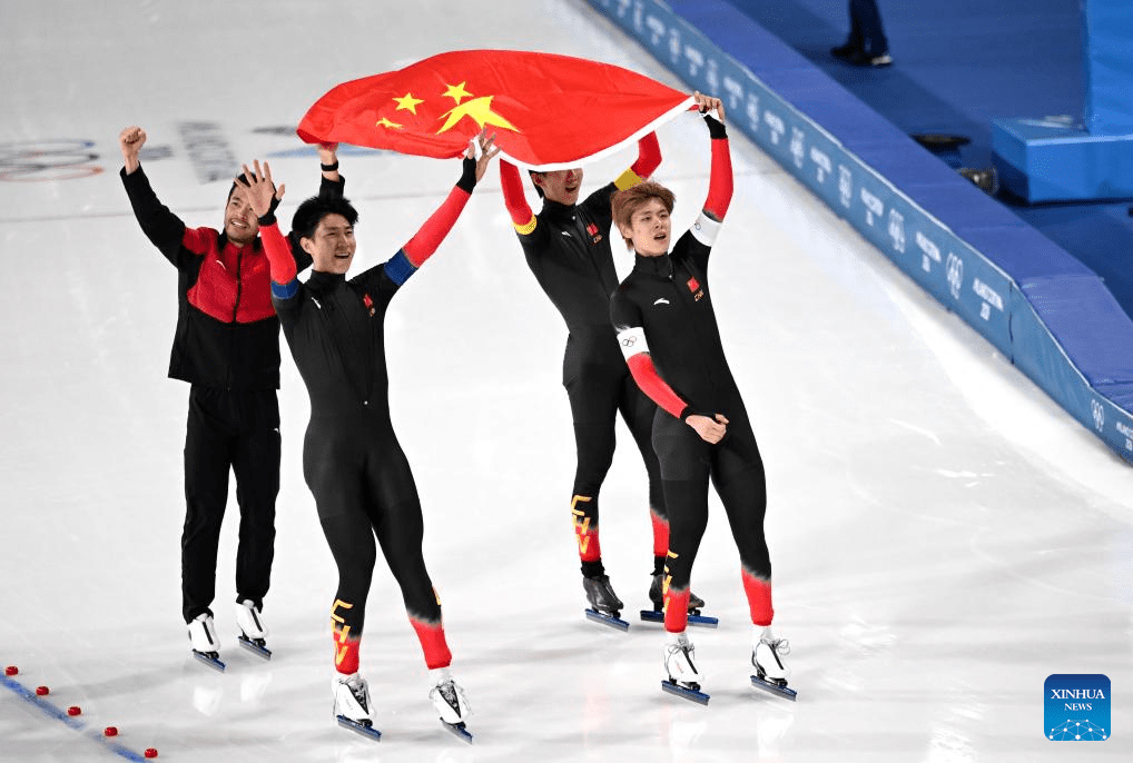 Team spirit powers China to historic team pursuit podium in speed skating at Milan-Cortina