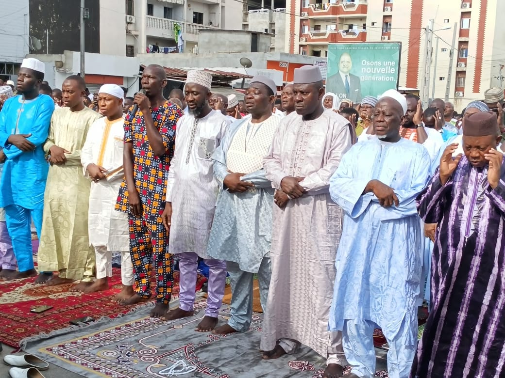 Célébration de l’Aïd el-Fitr en Côte d’Ivoire : l’Imam Diarrassouba Yacoub invite les fidèles musulmans à continuer de soutenir les pauvres