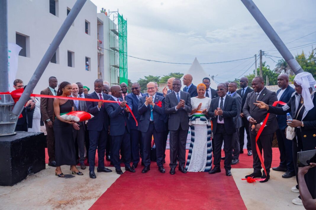 Egypte: huit morts et 17 blessés dans un incendie dans une fabrique textile au Caire