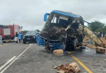 Dix-huit morts dans l’incendie d’un véhicule au Zimbabwe