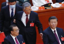 Xi Jinping préside une réunion de la direction du PCC pour analyser la situation et le travail économiques