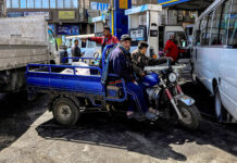 Egypte : neuf enfants tués lors de la chute dans un canal d’un tricycle motorisé dans le sud