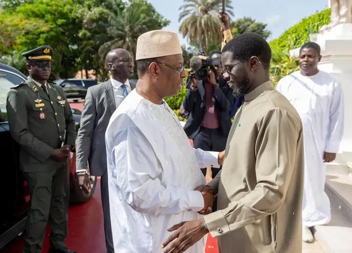 Sénégal : le président Faye soutient la candidature de Macky Sall au poste de secrétaire général de l’ONU