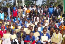 Cameroun / Excellence scolaire : la jeunesse de la Mefou-et-Akono honorée par la COJEMAK