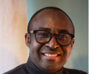 Interview avec Auguste Bernard Kouemo Yanghu : « La solitude de ma mère est au cœur de La Maison du Vent »