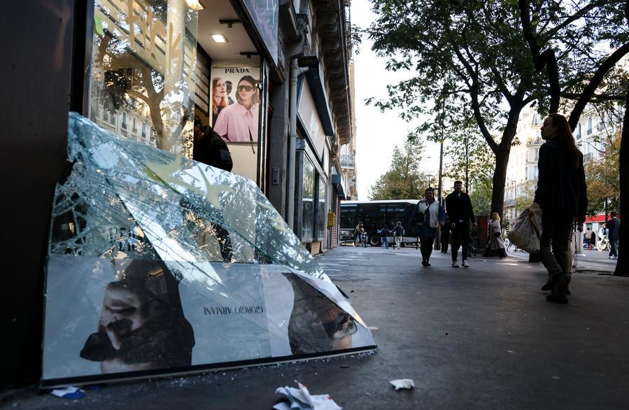 Macron fustige certains dirigeants étrangers qui exploitent les troubles en France pour doper leurs campagnes électorales
