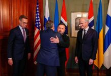 Zelensky s’entretient au téléphone avec le président finlandais et le Premier ministre norvégien